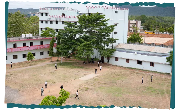 Spacious_and_Self-Sufficient_Campus